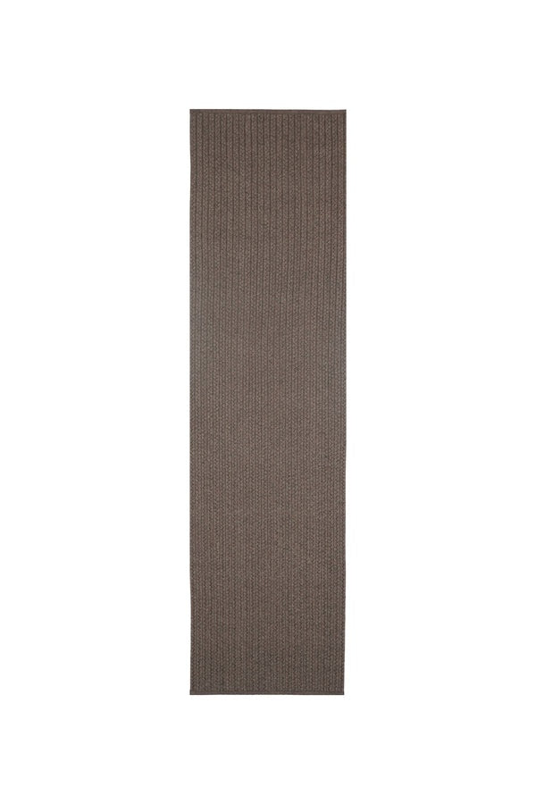 By Carmont Aman Runner in Topaz, full flat product shot
