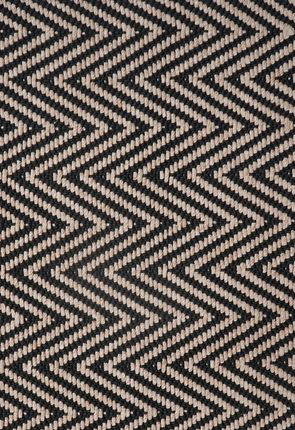 By Carmont Bhumi Floor Rug in Seraphic, close-up of the chevron weave texture