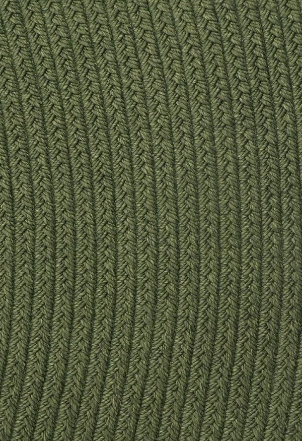By Carmont Grange Floor Rug in Hunter, close-up of the braided PET weave texture